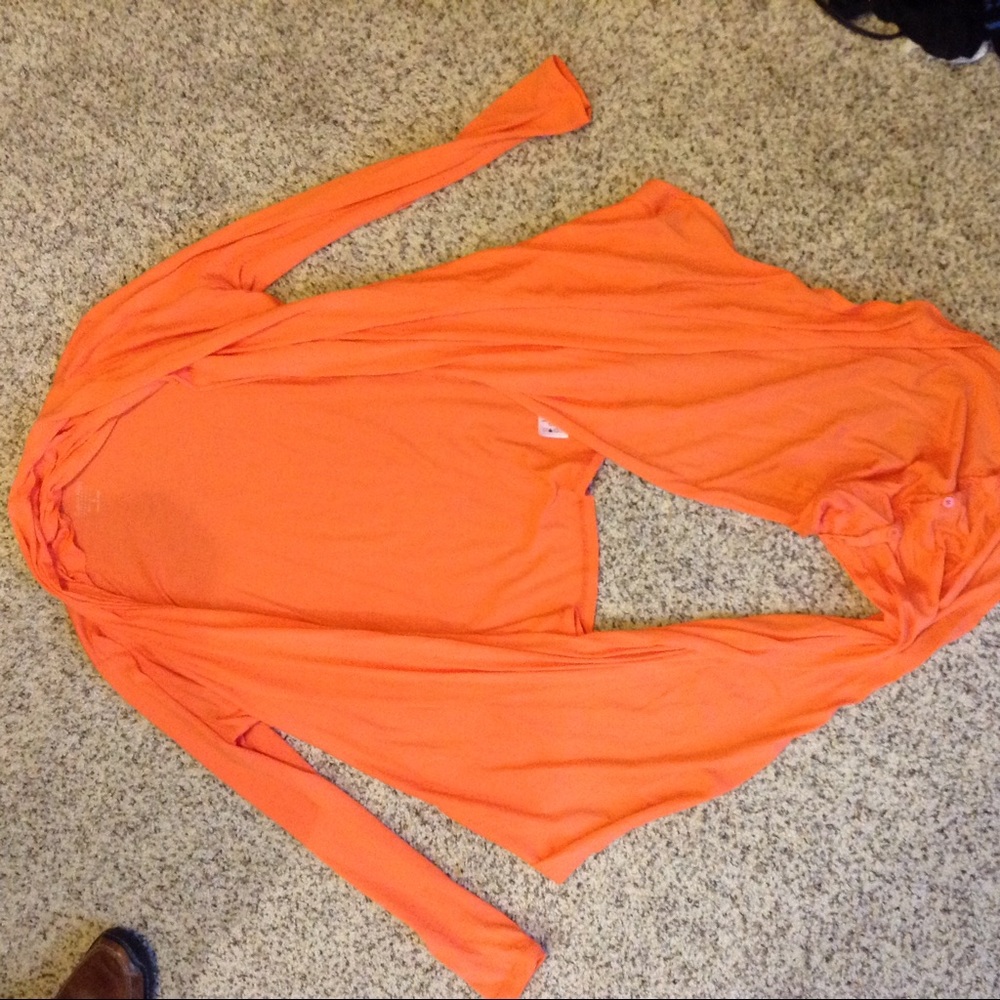Calvin Klein wrap